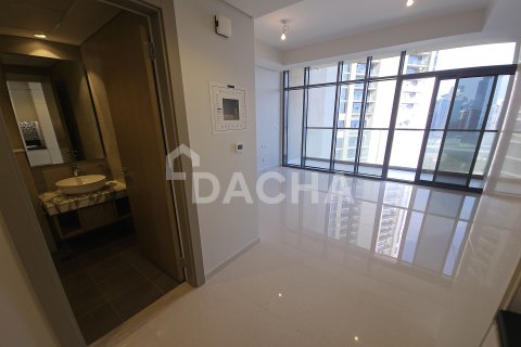 Apartment in Business Bay, Dubai, UAE 1 room, 41 sq.m. № 766036 - photo 15