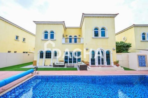 Vila v Jumeirah Park, Dubai, SAE 3 spálne, 510 m2 č. 766069