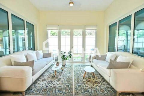 Βίλα σε Jumeirah Park, Dubai, ΗΑΕ 3 υπνοδωμάτια, 510 τ.μ. Αρ. 766069 - φωτογραφία 2