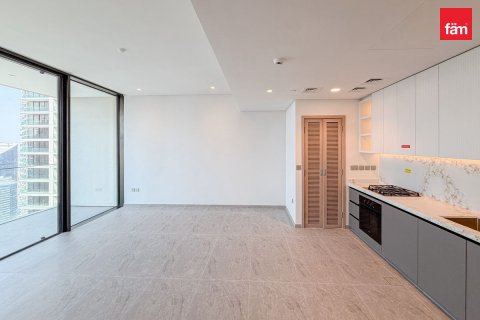 Appartement te huur in Business Bay, Dubai, VAE 1 slaapkamer, 77 vr.m., nr 760579 - foto 2