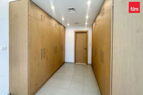 Willa do wynajęcia w Dubai, ZEA 5 sypialnie, 562.7 mkw., nr 691386 - zdjęcie 18