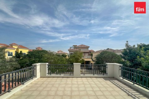 Willa do wynajęcia w Dubai, ZEA 5 sypialnie, 562.7 mkw., nr 691386 - zdjęcie 14