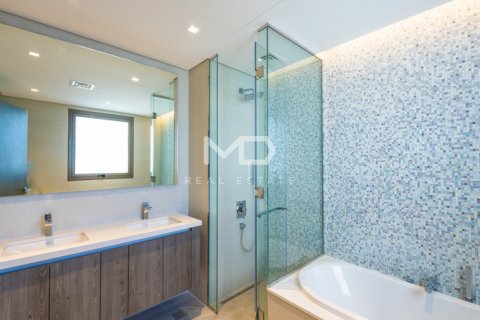 Vilë në Yas Island, Abu Dhabi, Emiratet e Bashkuara Arabe 3 dhoma gjumi, 461.2 m2. № 555533 - Foto 8