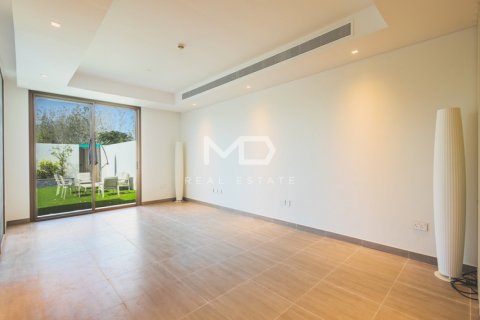 Vilë në Yas Island, Abu Dhabi, Emiratet e Bashkuara Arabe 3 dhoma gjumi, 461.2 m2. № 555533 - Foto 18