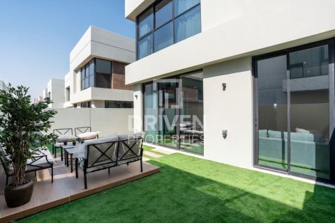 Βίλα σε Dubai, ΗΑΕ 3 υπνοδωμάτια, 281.59 τ.μ. Αρ. 762416 - φωτογραφία 25
