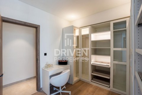 Βίλα σε Dubai, ΗΑΕ 3 υπνοδωμάτια, 281.59 τ.μ. Αρ. 762416 - φωτογραφία 19