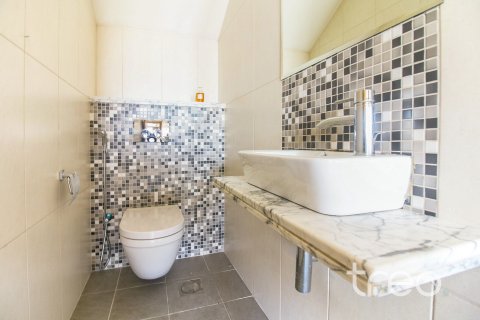 Villa itt: Jumeirah Park, Dubai, EAE, 3 hálószoba, 284.56 m², azonosító: 733523 - fénykép 7