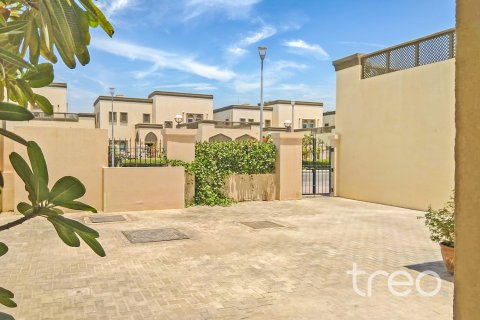 Villa itt: Jumeirah Park, Dubai, EAE, 3 hálószoba, 284.56 m², azonosító: 733523 - fénykép 15
