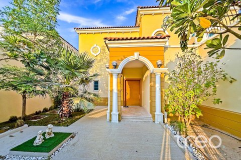 Villa in Jumeirah Park, Dubai, VAE: 4 Schlafzimmer, 314.01 m2 Nr. 733520