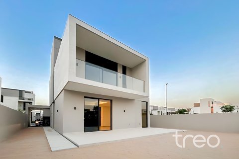Villa itt: Arabian Ranches 3, Dubai, EAE, 4 hálószoba, 384.9 m², azonosító: 733518 - fénykép 2