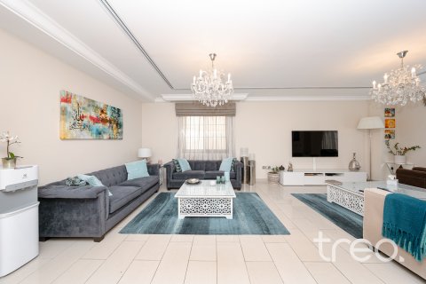 Villa para arrendamento em Arabian Ranches 2, Dubai, EAU 5 quartos, 314.29 m2 № 733522 - foto 2