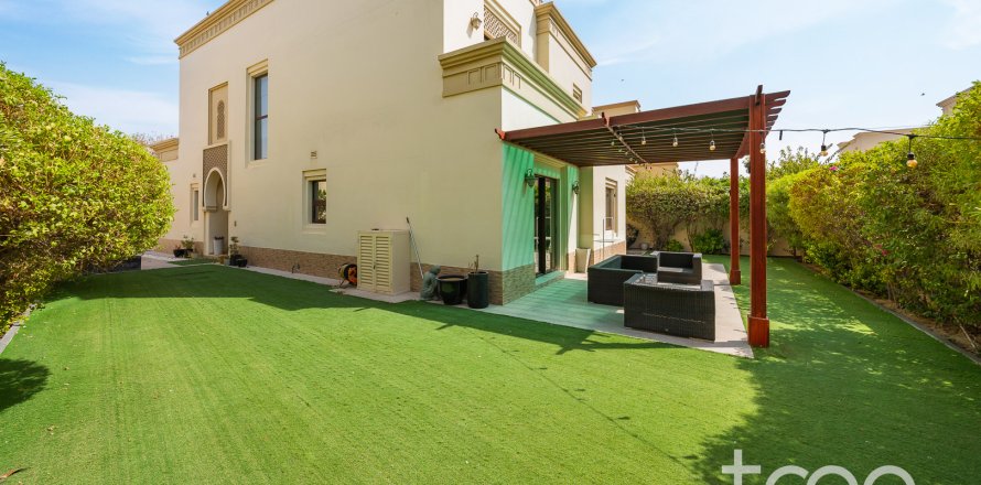 Villa em Arabian Ranches 2, Dubai, EAU 5 quartos, 314.29 m2 № 733522