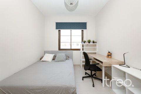 Villa para arrendamento em Arabian Ranches 2, Dubai, EAU 5 quartos, 314.29 m2 № 733522 - foto 13