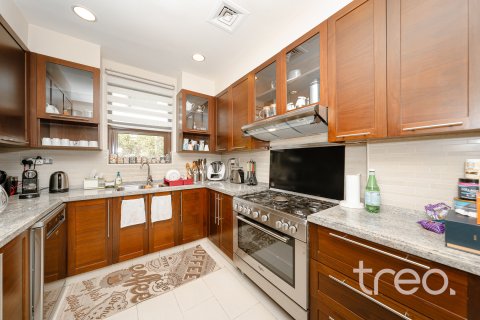 Villa para arrendamento em Arabian Ranches 2, Dubai, EAU 5 quartos, 314.29 m2 № 733522 - foto 5