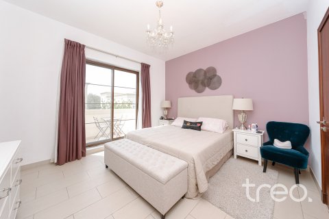 Villa para arrendamento em Arabian Ranches 2, Dubai, EAU 5 quartos, 314.29 m2 № 733522 - foto 21