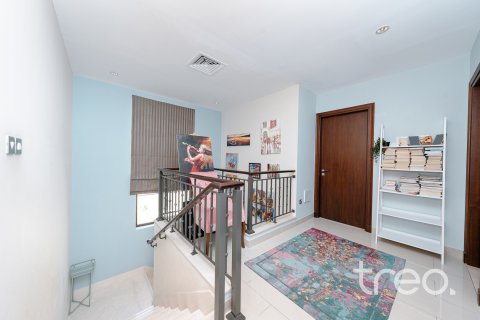Villa para arrendamento em Arabian Ranches 2, Dubai, EAU 5 quartos, 314.29 m2 № 733522 - foto 12