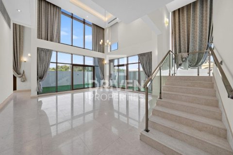 Üürile anda villa asukohaga Meydan, Dubai, AÜE: 6 magamistoaga, 554.82 m² Nr 746539 - pilt 3