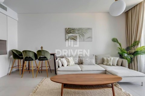 Huoneisto Jumeirah Beach Residence, Dubai, Arabiemiraatit 2 makuuhuonetta, 108.42 m2 № 746543 - kuva 5