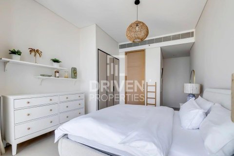 Huoneisto Jumeirah Beach Residence, Dubai, Arabiemiraatit 2 makuuhuonetta, 108.42 m2 № 746543 - kuva 9