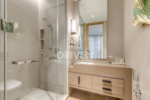 Huoneisto Jumeirah Beach Residence, Dubai, Arabiemiraatit 2 makuuhuonetta, 108.42 m2 № 746543 - kuva 16