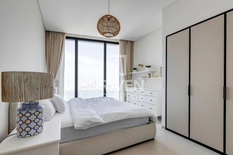 Huoneisto Jumeirah Beach Residence, Dubai, Arabiemiraatit 2 makuuhuonetta, 108.42 m2 № 746543 - kuva 8