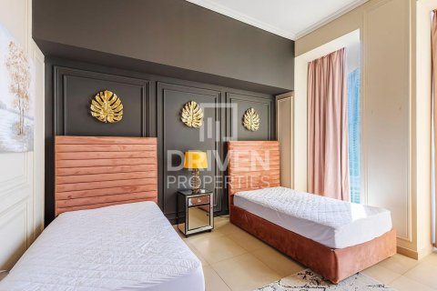 Huoneisto Downtown Dubai (Downtown Burj Dubai), Dubai, Arabiemiraatit 3 makuuhuonetta, 165.37 m2 № 745608 - kuva 8