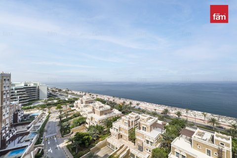 Apartament në Palm Jumeirah, Dubai, Emiratet e Bashkuara Arabe 2 dhoma gjumi, 182.6 m2. № 622778 - Foto 10