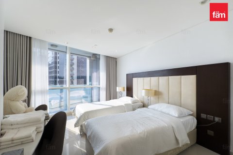 Apartment in Downtown Dubai (Downtown Burj Dubai), UAE 3 bedrooms, 164.4 sq.m. № 693236 - photo 17