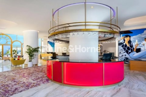 Apartment til salg i The World Islands, Dubai, UAE 46 kvm № 707662 - foto 7