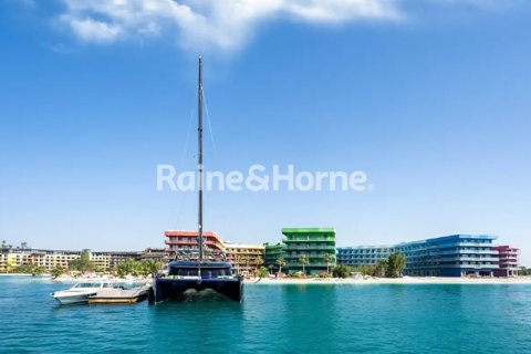 Apartment til salg i The World Islands, Dubai, UAE 46 kvm № 707662 - foto 1