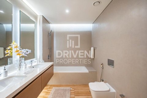 Huoneisto Jumeirah Village Circle, Dubai, Arabiemiraatit 2 makuuhuonetta, 112.32 m2 № 745119 - kuva 17