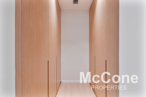 Apartemen di Palm Jumeirah, Dubai, UEA 2 kamar tidur, 120.4 m2 nomor 587305 - foto 14