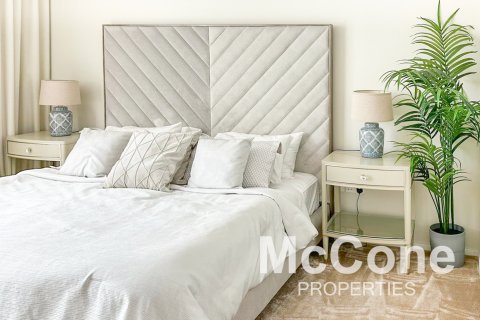 Apartment in Bluewaters, Dubai, UAE 4 bedrooms, 239.78 sq.m. № 586988 - photo 8