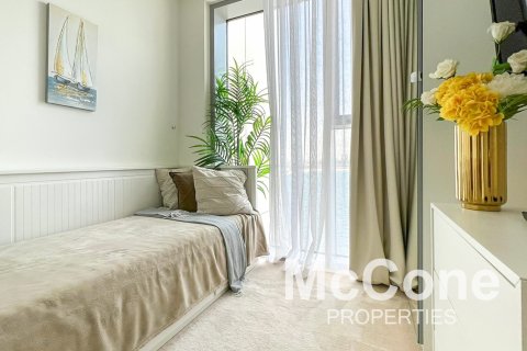 Apartment in Bluewaters, Dubai, UAE 4 bedrooms, 239.78 sq.m. № 586988 - photo 6
