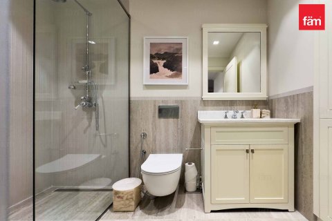 Shtëpi në qytet në Dubai, Emiratet e Bashkuara Arabe 3 dhoma gjumi, 326.6 m2. № 645826 - Foto 9