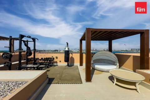 Shtëpi në qytet në Dubai, Emiratet e Bashkuara Arabe 3 dhoma gjumi, 326.6 m2. № 645826 - Foto 23