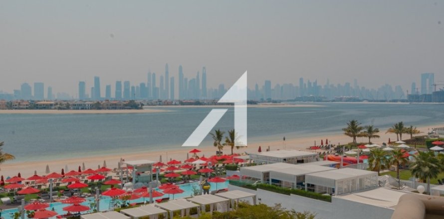 Apartment in Dubai, UAE 2 bedrooms, 112.8 sq.m. № 647450