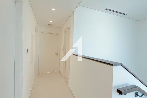 Villa para arrendamento em The Valley, Dubai, EAU 4 quartos, 255.5 m2 № 647437 - foto 13