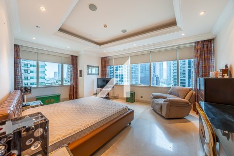 Penthouse in Dubai, UAE 4 bedrooms, 586 sq.m. № 647453 - photo 30
