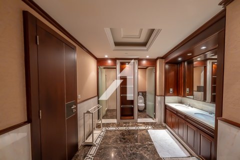 Penthouse in Dubai, UAE 4 bedrooms, 586 sq.m. № 647453 - photo 32