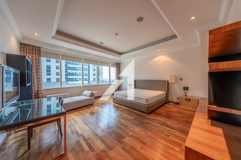 Penthouse in Dubai, UAE 4 bedrooms, 586 sq.m. № 647453 - photo 5