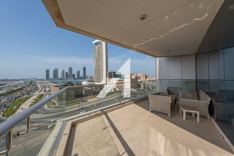 Penthouse in Dubai, UAE 4 bedrooms, 586 sq.m. № 647453 - photo 29