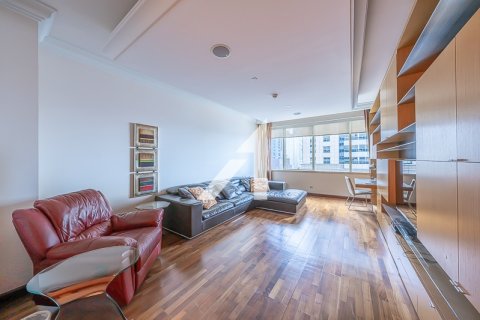 Penthouse in Dubai, UAE 4 bedrooms, 586 sq.m. № 647453 - photo 8