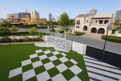 Villa zur Miete in The Villa, Dubai, VAE 6 Schlafzimmer, 1109.82 m2 Nr. 765563 - Foto 29