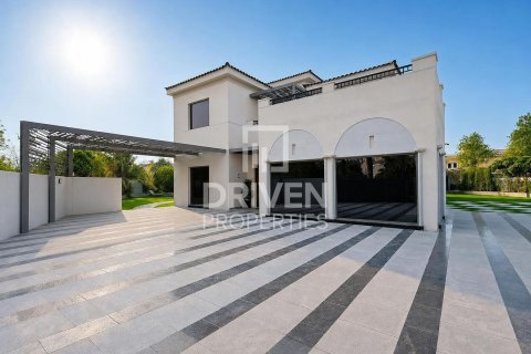 Villa zur Miete in The Villa, Dubai, VAE 6 Schlafzimmer, 1109.82 m2 Nr. 765563 - Foto 3