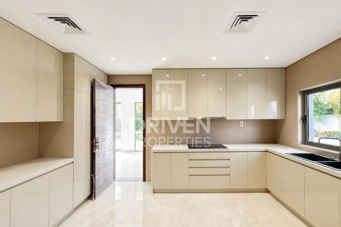 Villa zur Miete in The Villa, Dubai, VAE 6 Schlafzimmer, 1109.82 m2 Nr. 765563 - Foto 13