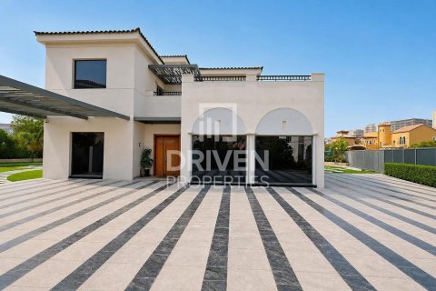 Villa zur Miete in The Villa, Dubai, VAE 6 Schlafzimmer, 1109.82 m2 Nr. 765563 - Foto 2