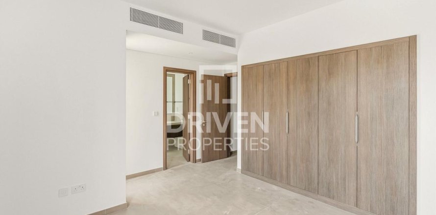 Townhouse in Tilal Al Ghaf, Dubai, UAE 4 bedrooms, 201.88 sq.m. № 765562