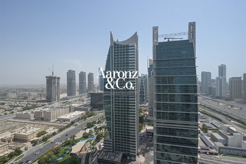 Apartment til leje i Jumeirah Lake Towers, Dubai, UAE 2 soveværelser, 89 kvm № 739931 - foto 12