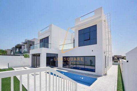 Vilă în Al Furjan, Dubai, EAU 5 dormitoare, 600 mp.  №739929